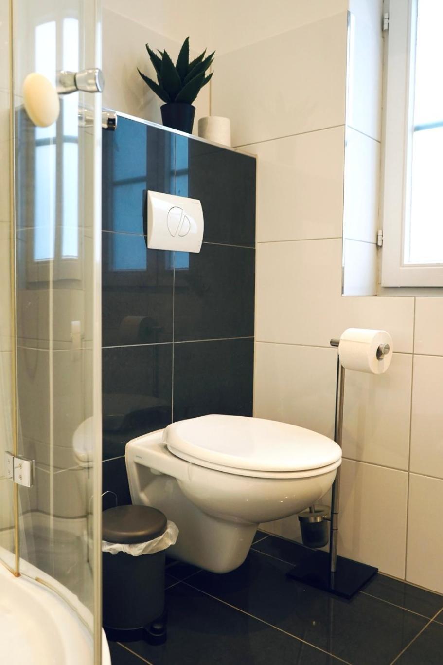Haus Im Gruenen Fuer 6 Personen-3 Schlafzimmer- 3 Baedern -Waschmaschine-Grosse Terrasse- Vollausgestattete Kueche 볼프스부르크 외부 사진
